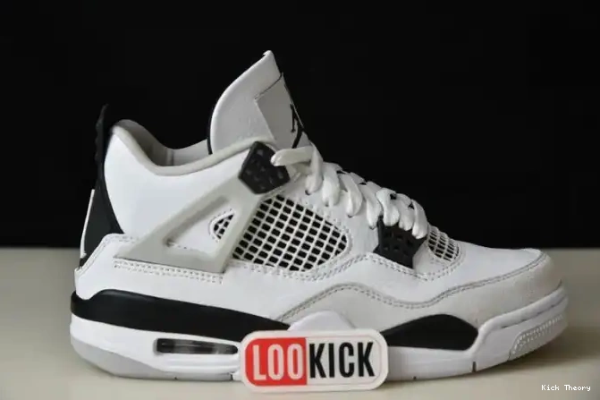 Kicktheory Jordan Retro DH6927-111 4 Military Black 0602